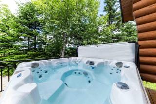 Chalet Bois Rond 10: Hot Tub & Wood Fireplace - 4