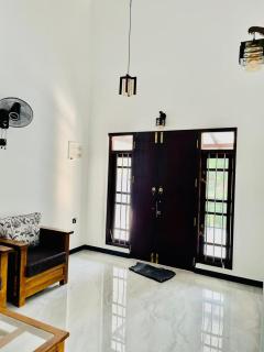 The Second Floor - 8