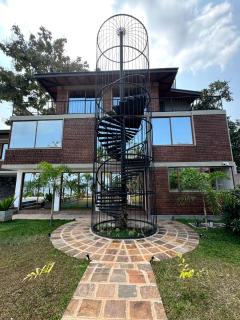 The Windsor Retreat - 9