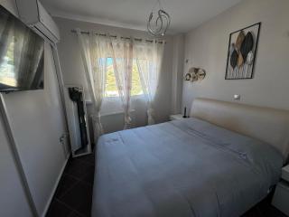 Margy’s apartment - 7