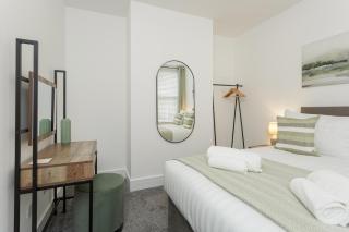 Open Mind Property - 3 Bedroom , Henderson Lodge - 8