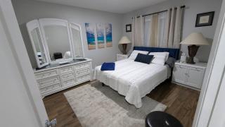 Newly remodeled Near Midtown S Tampa Westshore - 0