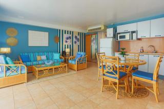 Paradise Perch - Royal Retreats at Maho Beach - 4