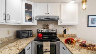 Ghostriders 2 by AvantStay Tidy Unit Close to the Slopes and Shops - 1