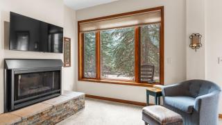 Ghostriders 2 by AvantStay Tidy Unit Close to the Slopes and Shops - 5