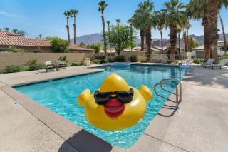 SPECTACULAR LAKE with MOUNTAIN VIEW BBQ POOL SPA - 8