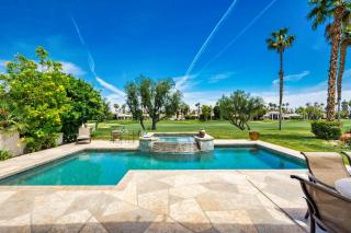 DESERT 5 STAR TOP RATED PRIVATE POOL SPA BBQ 3br - 9