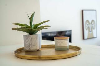 DESERT SANCTUARY 5 STAR PRIVATE POOL SPA BBQ More - 2