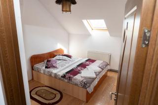 Pensiunea La Radu - 1