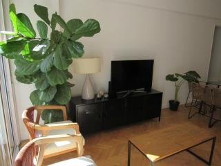 Av Santa Fe 3818 by deppto - 3