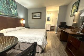 Courtland Inn By Townhouse Franklin VA US 58 - 1