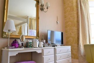 The View Guest House (Adults Only) - 1