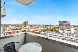 Adelaide Central Skyline Panoramic Suite One - 2