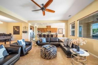 Casa de Nina Luxury Home Pool Spa BBQ Gameroom - 5