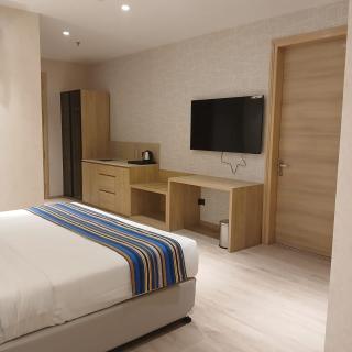 Bluestone Prime by The Cosy Hotels - 5