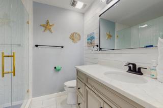 Beachwalk Escape (Beachwalk 112) - 1