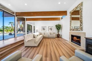 Luxurious Mid-Century 3Br 4BA Pool and Spa - 4