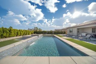 Top Rated Retreat - Pool Spa & Mountain View - 0