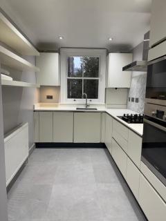 Your Notting Hill Pad, Live like a local - 9