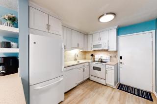 Fiddlers Cove 21B - 8