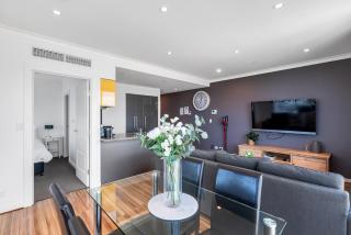 Adelaide Central Skyline Panoramic Suite Two - 5