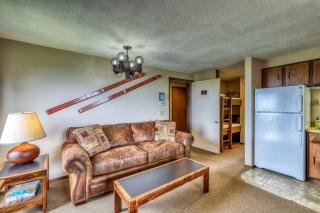 Bogus Basin Comfort -226 D - 4