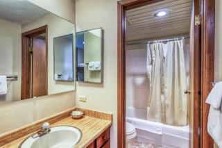 Bogus Basin Comfort -226 D - 2