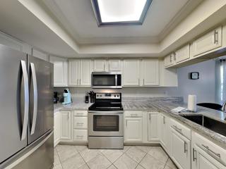 Regency Towers #401 East - Sea La Vie - 8