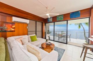 Oceanfront Kona Haven with Sunset Lanai - 9