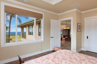 Luxury Island Stay with Coastline Views in Waiulau - 3