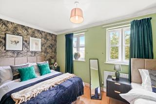 Cozy 2 Bedroom House in Central London - Parking - 8