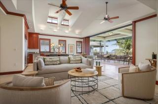 Luxury Kolea Penthouse with Beach Access - 0