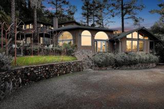 Adventure Alexander Valley Lodge with Pool & Hot tub villa - 0