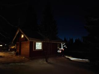 Lapland Aurora Riverside - 4