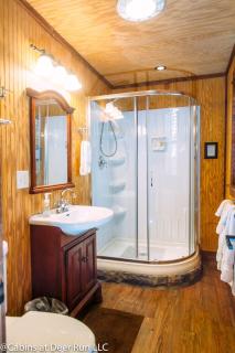 Charming Log Cabin Rental for a Group Getaway in Shenandoah, Virginia - 7