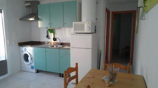 Tranquilo apto con preciosa cala - 3