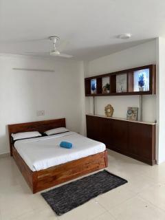 Private bar at The Qutub - 6