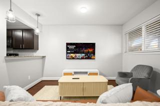 Cozy and Modern Apt in Austin - Parking - Washer and Dryer - Near Downtown and UT - 8