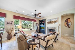 Stunning 3BD 3BR w Casita Golf VIew Community Pool - 8