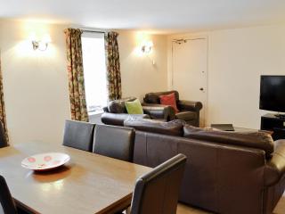 Courtyard Cottage - 9