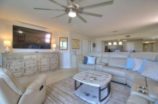 Barefoot Yacht Club Villas - 1-104 - 3