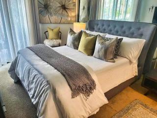 Luxury 2 Bed 2 Bath PGA West Condo with Lake View - 1