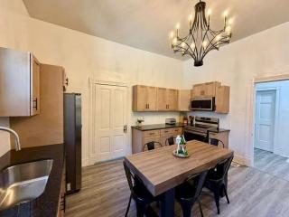 6BR Gem in Home Park Atlanta - 7