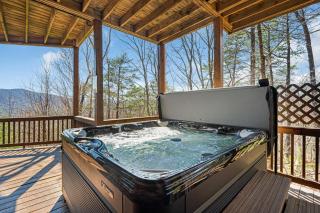 Coppertree Getaway - Mountain View Cabin in Blue Ridge GA - 6