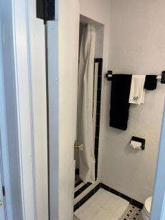 Boots Court Motel - 1