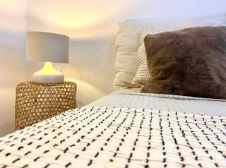 Ibiza Studio Retreat - Private Terrace & Pool Access - 2