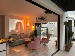 Beachside Villa - Casa Aboleon - 7