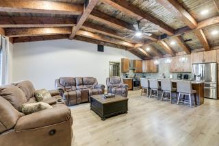 Patio and Views Country Getaway in Bluegrass Region - 8