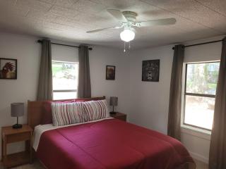 Attractive 2 Bedroom Home in Grove Hill - 2