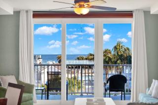 One Particular Harbor - 8